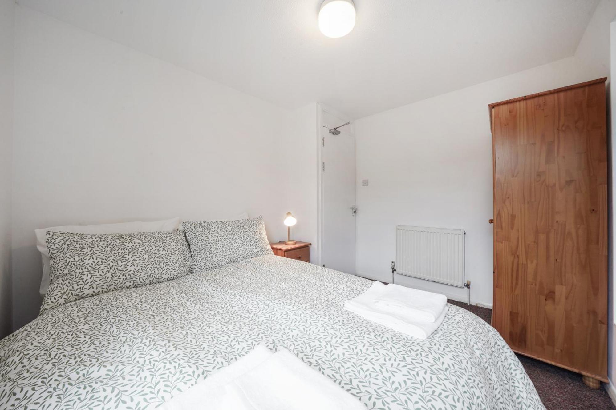 6 Double Bedroom House Hébergement de vacances *