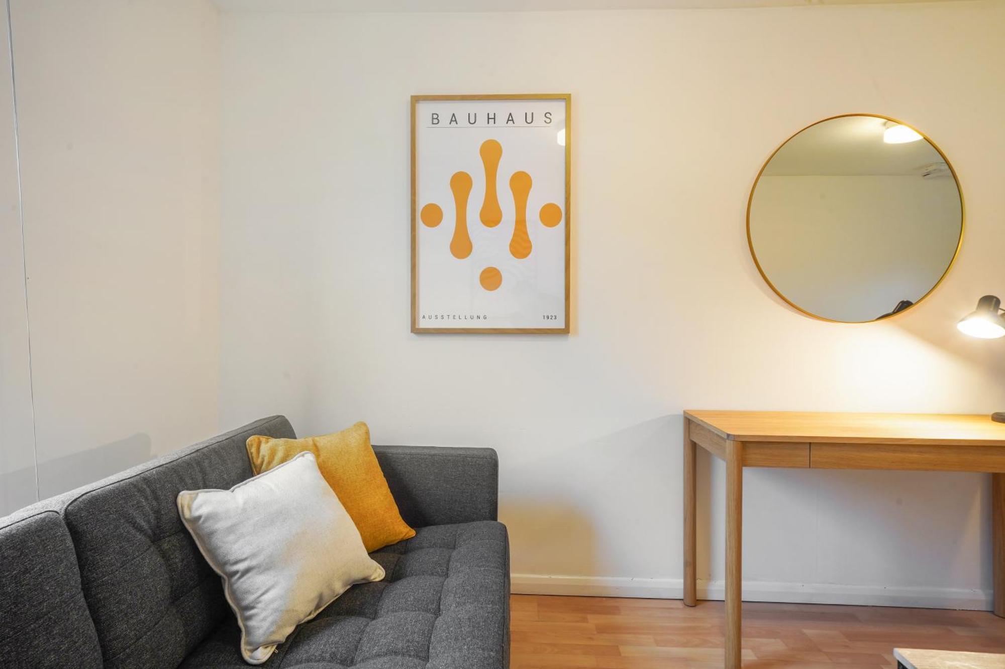 6 Double Bedroom House
